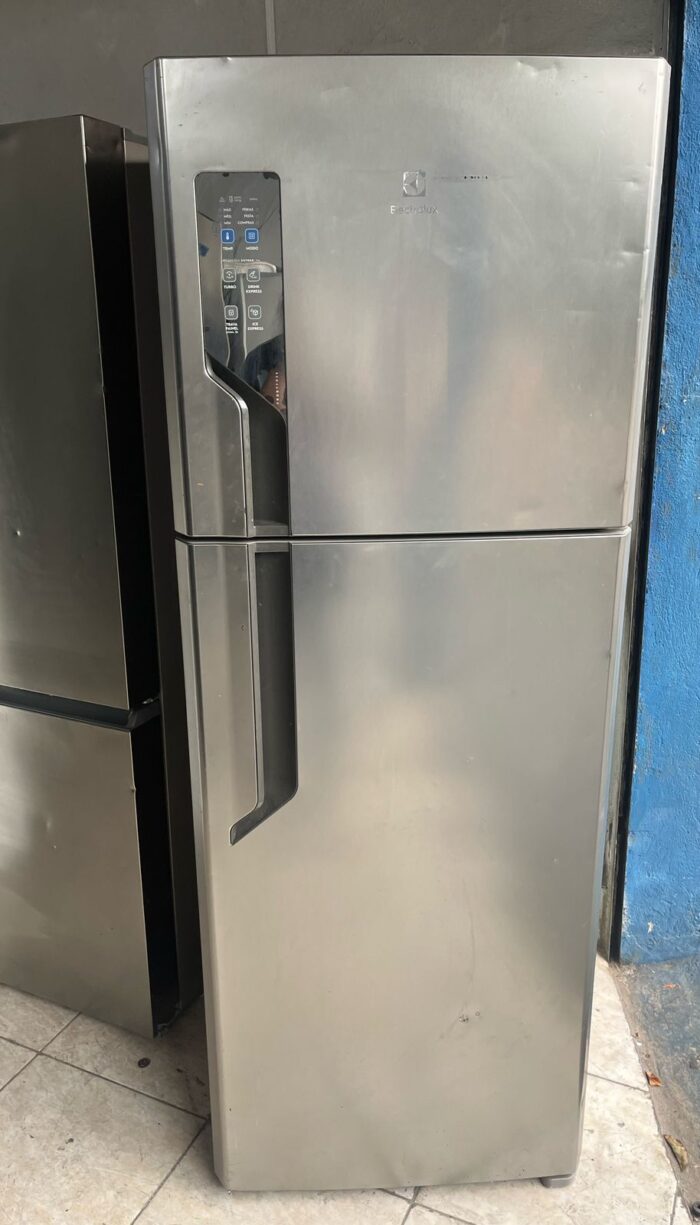 Geladeira Electrolux - 431L - 110Vts - Usada