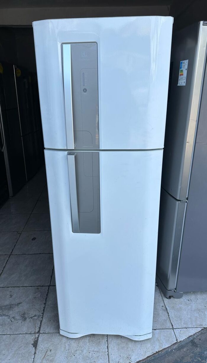 Geladeira Electrolux - 380L - 110Vts - Usada