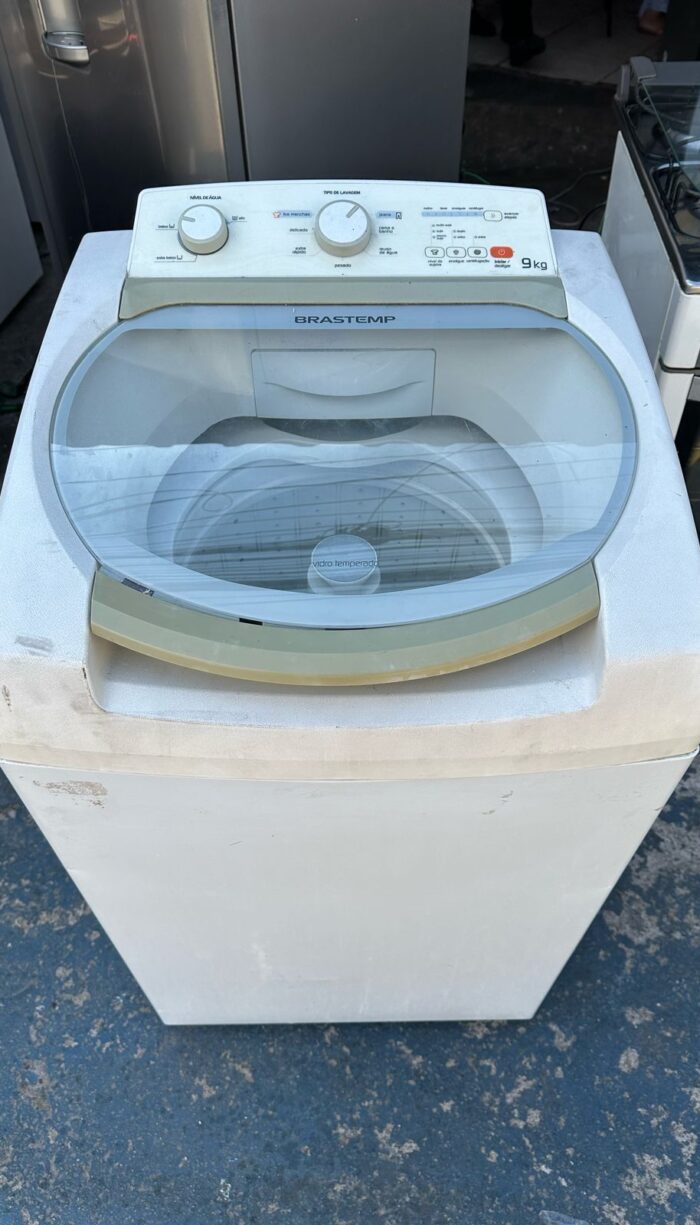 Maquina de lavar Brastemp - 9Kg - Usada
