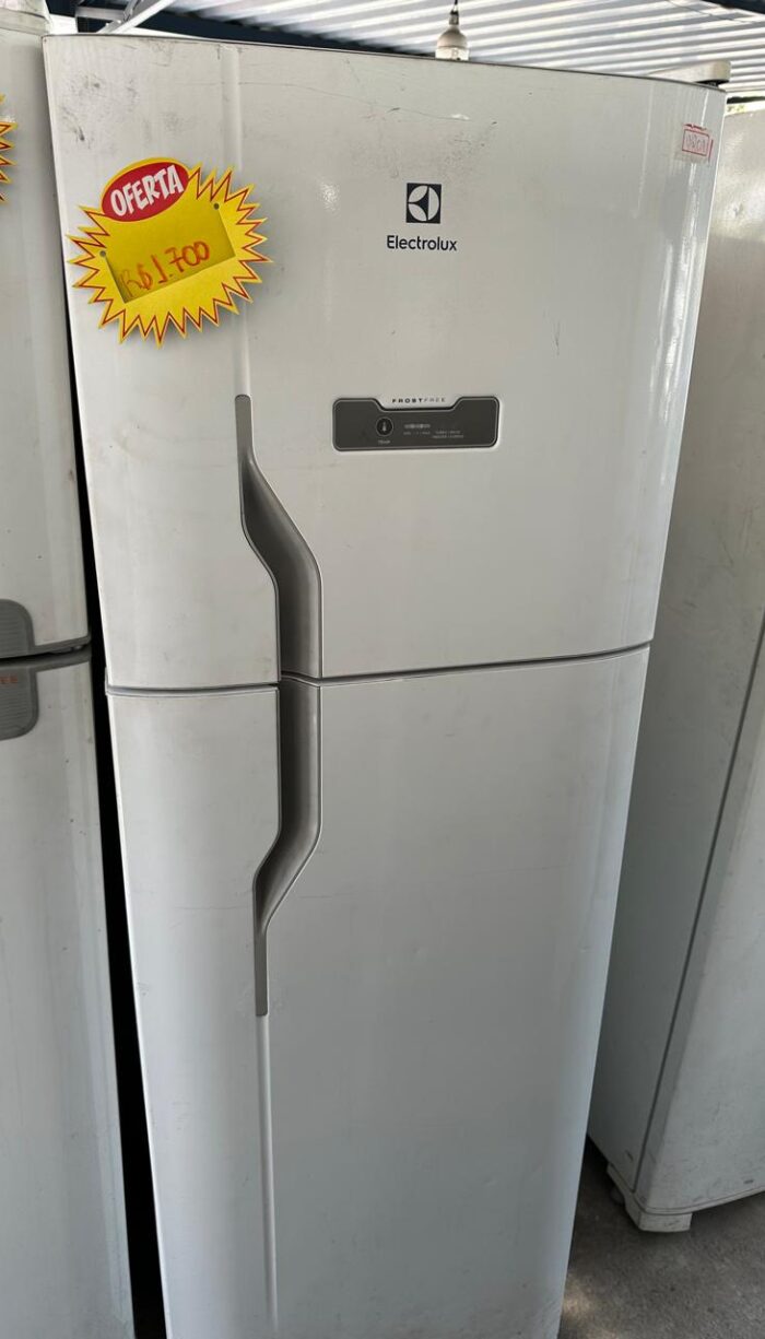 Geladeira Electrolux - 371L - 220Vts - Usada