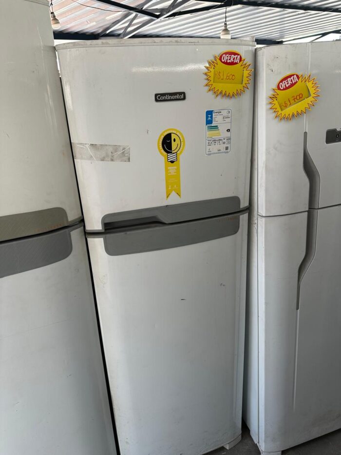 Geladeira Continental - 472L - 220Vts - Usada