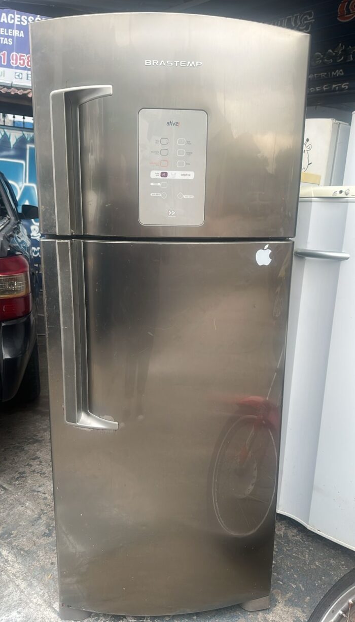 Geladeira Brastemp - 441L - 110vts - Usada
