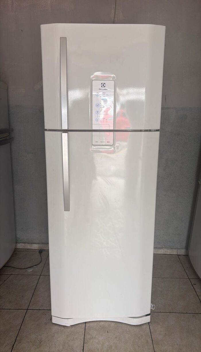 Geladeira Electrolux