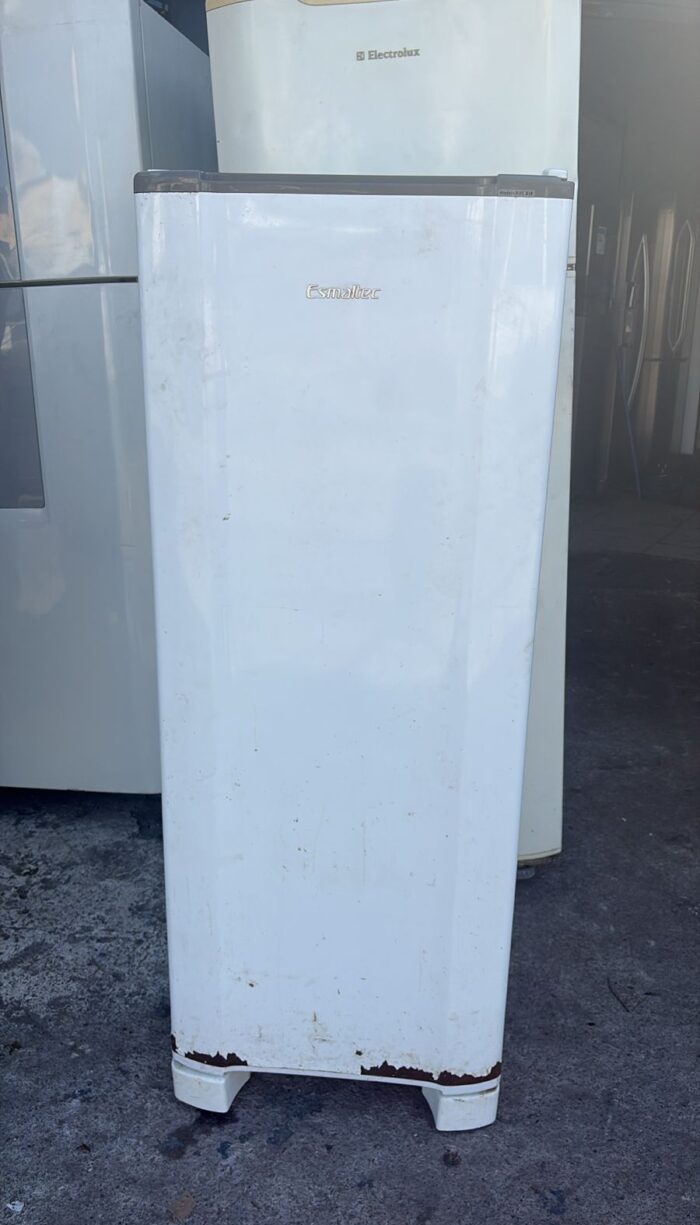 Geladeira Esmaltec - Gelo Seco