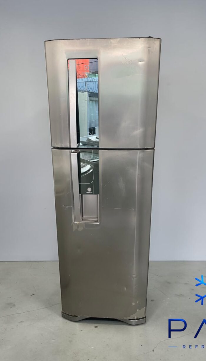 Geladeira Electrolux