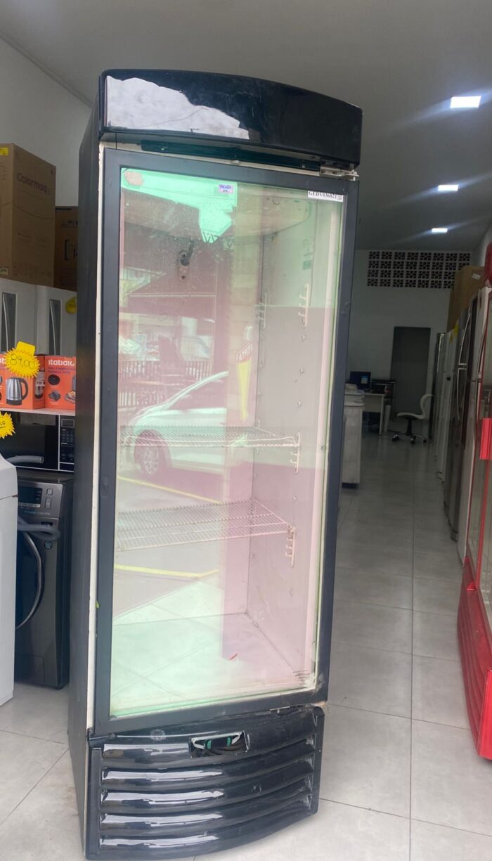Cervejeira Expositora 220Volts