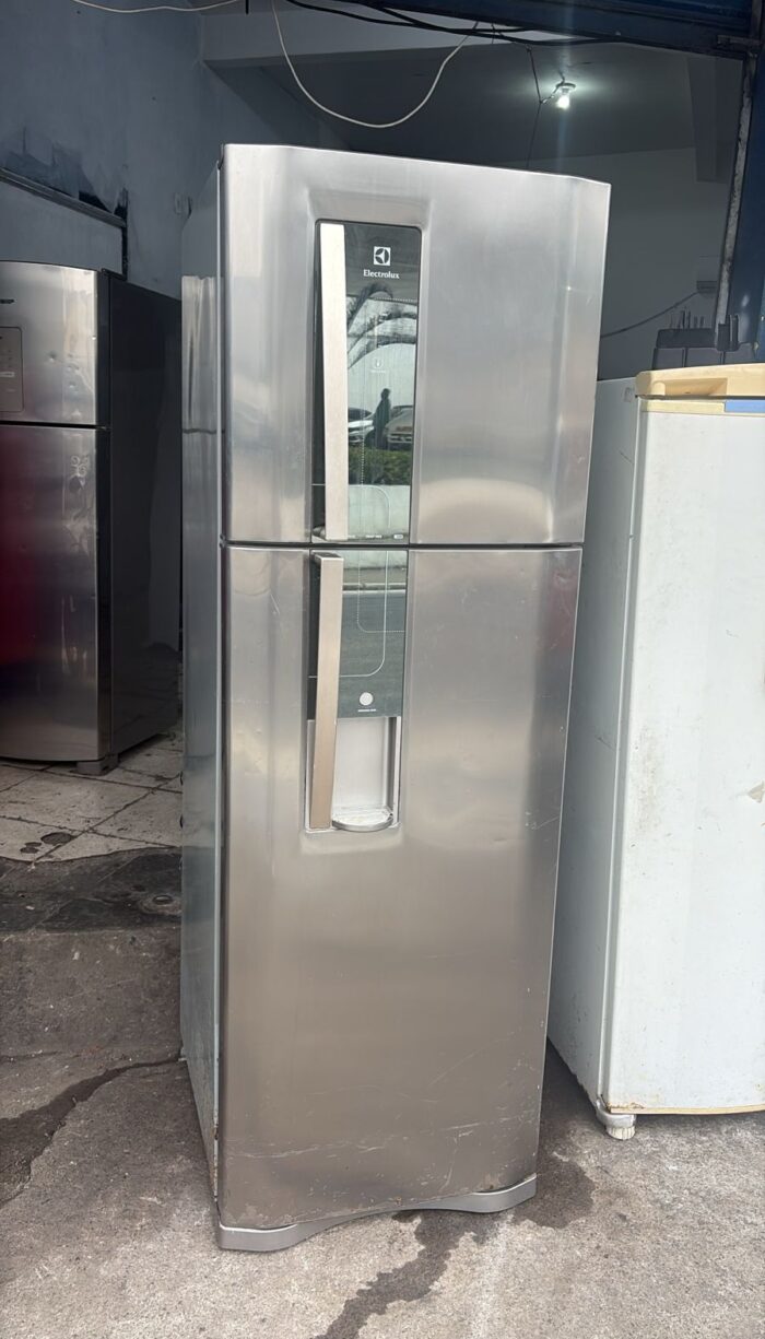 Geladeira Electrolux