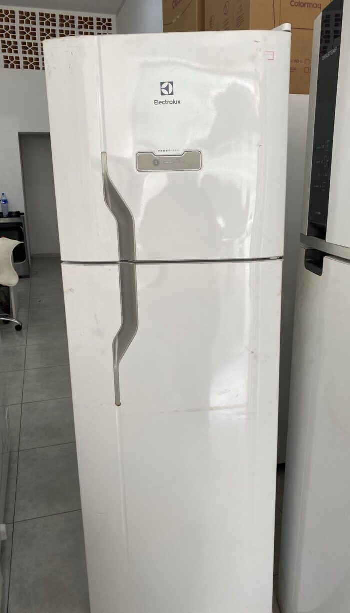 Geladeira Electrolux