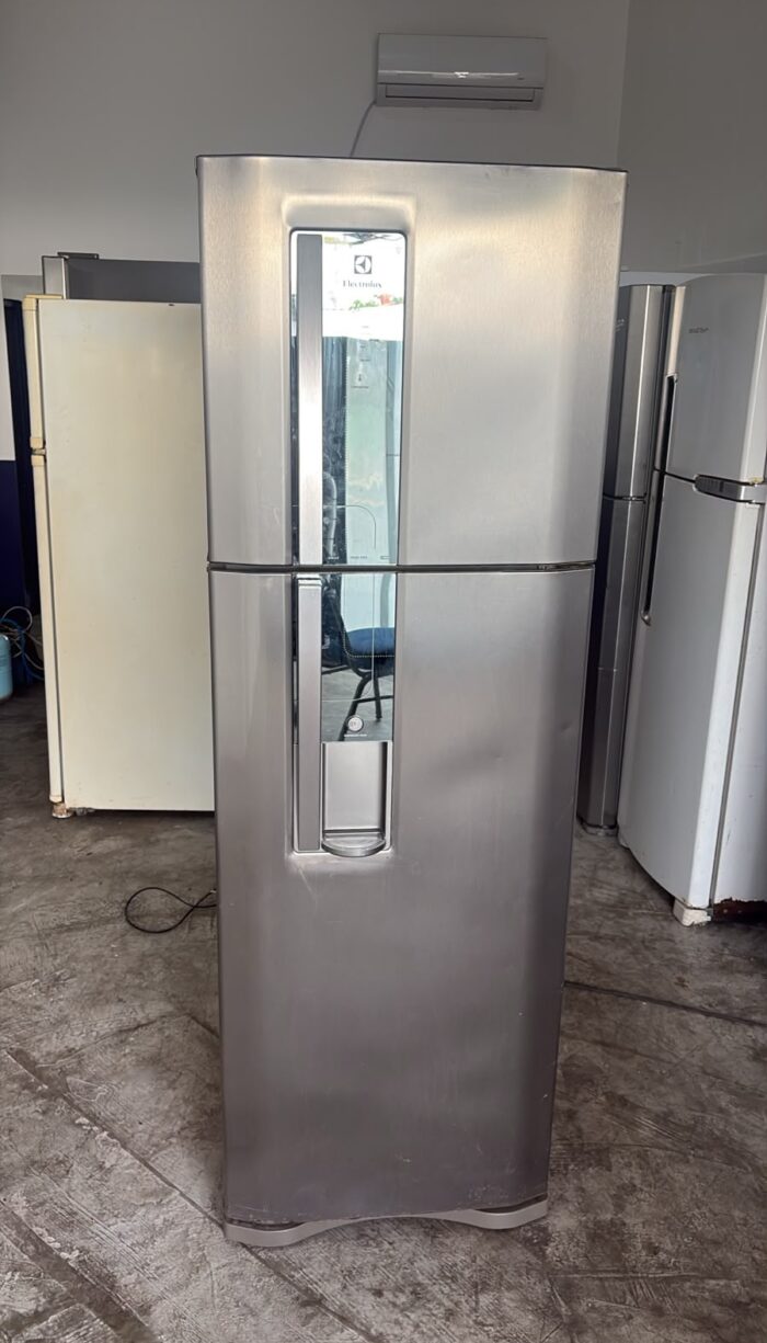 Geladeira Electrolux