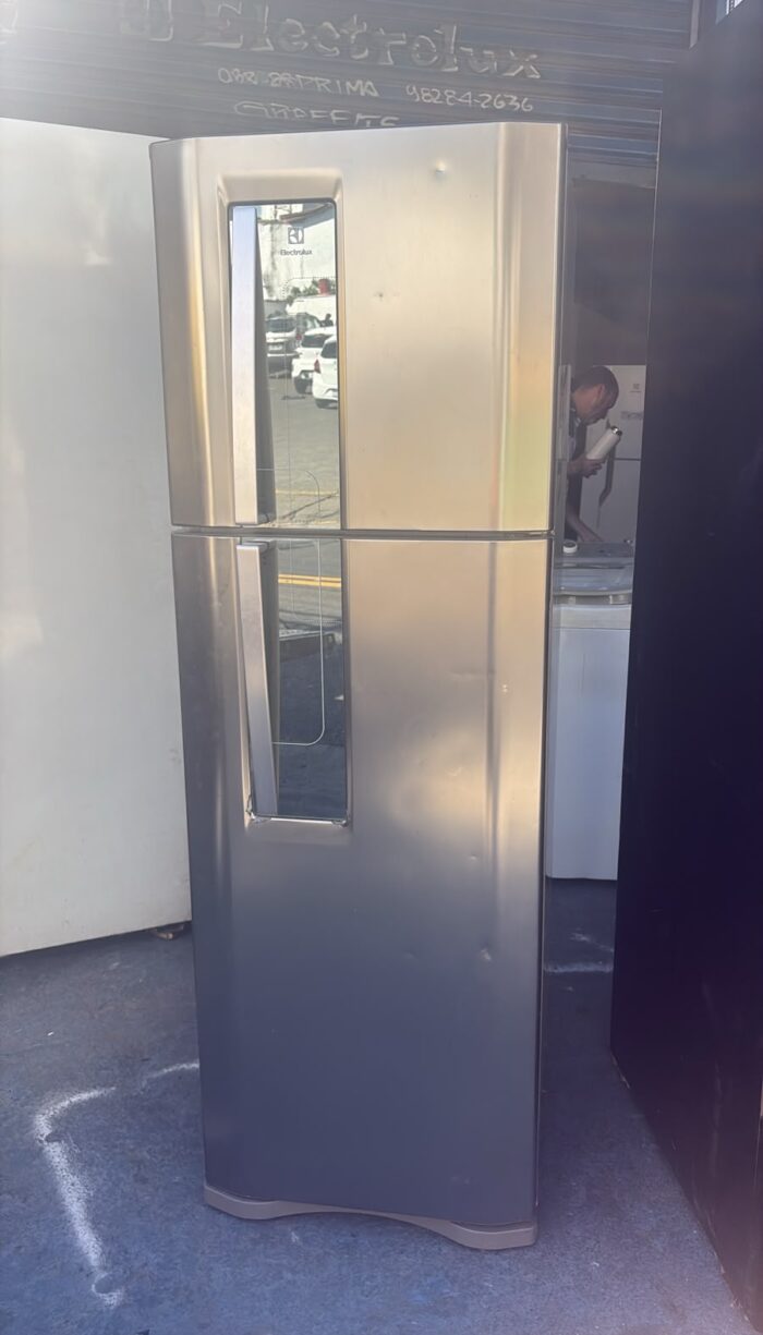 Geladeira Electrolux