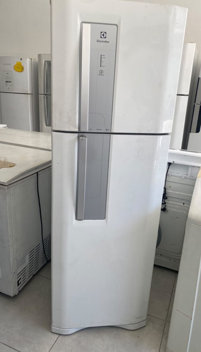Geladeira Electrolux