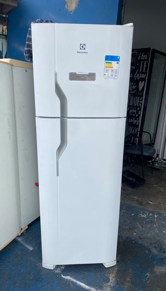 Geladeira Electrolux 220 Volts