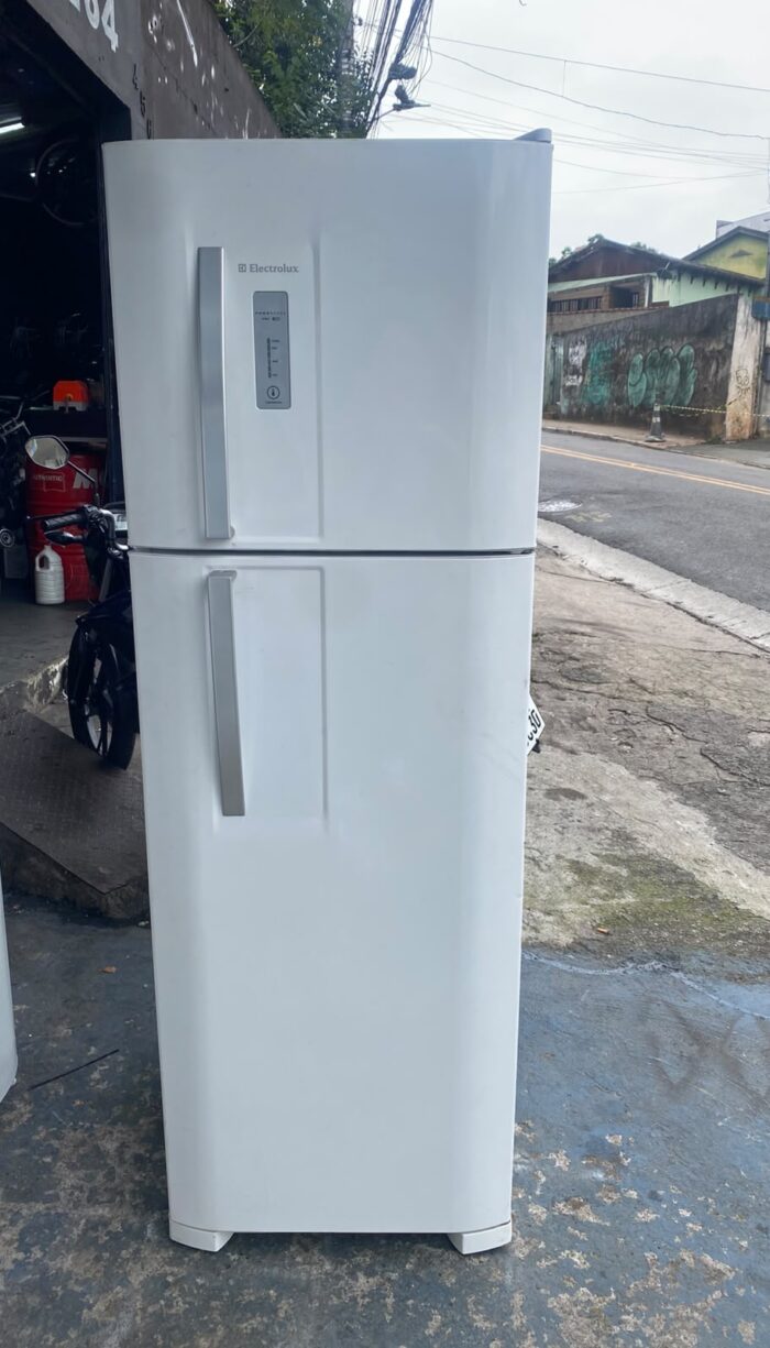 Geladeira Electrolux